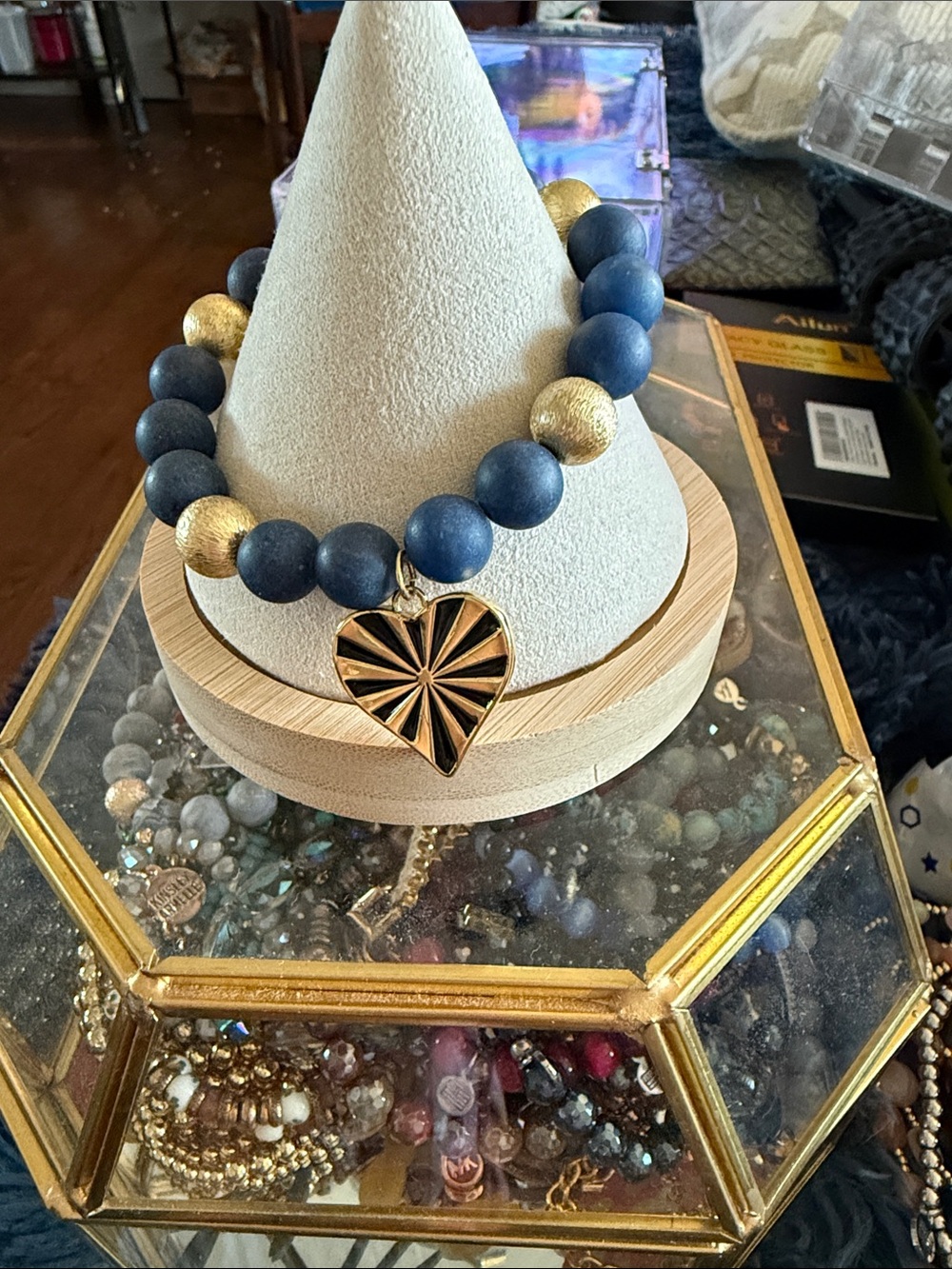 Beautiful blue and gold stretch bracelet with heart charm